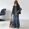 Conjunto de Colete de Couro para Meninas 2026 Novo Estilo Primavera e Outono Moletom com Capuz para Meninas Roupa de Outono com Jeans para Crianças