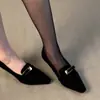 2026 Nuevo Terciopelo Estilo Francés Elegantes para Viajes Exquisitos Tacones Altos Punta Fina Sin Cierre Tacón de Aguja Zapatos Individuales Mujer