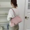 Bolsa tote de camurça vintage para mulheres, nova moda outono e inverno de 2026, simples e versátil, adequada para o dia a dia, bolsa de ombro e de braço