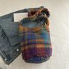 Chegada Nova Outono e Inverno Bolsa de Ombro de Lã de Cordeiro Bolsa Saco Grande Capacidade para o Dia a Dia Transversal Estilo Étnico Retro Bolsa de Pelo