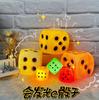 Dados LED Mahjong Lámpara de la Fortuna Roja Iluminada Desenchufable Luz Nocturna Lámpara de Escritorio Mesita de Noche Juguete Dados Luminosos