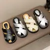 Pantuflas para Mujer 2025 Verano Nuevo Estilo Trenza Romana en la Punta Medias Pantuflas para Mujer Planas Sandalias Perezosas Slip-On para Mujer