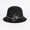 Chapéus de Inverno para Mulheres, Pele Sintética de Visom, Chapéus Bucket Femininos, Chapéus de Algodão Quentes de Inverno, Chapéus para Mães, Chapéus Elegantes e Versáteis