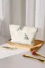 Bolso de Mano Bordado de Algodón y Lino Fresco y Sencillo Bolsa de Maquillaje Bolsa de Almacenamiento Portátil para Cuidado de la Piel Bolsa Tipo Almohada de Gran Capacidad Bolsa Interior