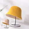 Sombrero de pescador de cubo estilo japonés y coreano para primavera y otoño, sombrero de pescador femenino, color sólido, todo a juego, sombrero tipo cubeta, circunferencia de cabeza grande, adelgazamiento facial, pequeño, moda, venta al por mayor