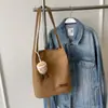 Bolso Cubo de Lona Gran Capacidad Estilo Ins para Mujer Artístico Versátil Bolso de Hombro o Axila Bolso de Ocio para Estudiantes