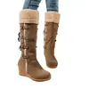 Botas femininas de algodão plus size estilo europeu e americano transfronteiriças, com acabamento em camurça, design de amarrar atrás, detalhes de franjas, cano alto e salto plataforma, adequadas para o inverno
