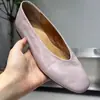 Zapatos planos redondos de color rosa, de estilo francés, suaves y elegantes, para mujer, diseño de corte en V, tacón grueso increíblemente versátil, zapatos de abuela