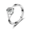 Anillo Transfronterizo Shake Voice Mano Rápida Celebridad en Línea en Vivo Ocho Corazones Ocho Flechas Zircón Imitación Moissanita para Mujeres y Hombres Seis Garras Anillo de Boda Venta al por Mayor