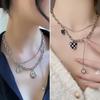 Collar de aleación de píxeles negros con diseño de amor para mujer, estilo hip hop, con doble capa superpuesta y cadena de clavícula que combina con todo.