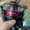 Carrete de Pesca Kate Cbiicb540Aii (Cabeza de metal) Cbiicb540Aii (Cabeza de metal) Carrete Giratorio