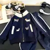 Conjunto Casuais de Roupa Exterior para Meninas, Novo Conjunto de Duas Peças Color Block para Crianças Maiores, Novo Estilo Primavera e Outono, Conjunto de Camisa com Zíper e Calças da Moda