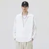 Camisa masculina oversized, moderna e estilosa de manga longa com decote V grande, perfeita para usar em camadas na coleção outono 2026