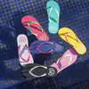 Chanclas de verano para mujer para uso en exteriores, antideslizantes, cómodas, diseño simple, adecuadas para la costa y la playa, sandalias de suela plana