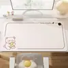 Mouse pad aquecido com tema de desenho animado, perfeito para o inverno, projetado para mulheres que trabalham em escritório, mantém as mãos aquecidas enquanto trabalham na mesa do computador, e é um tapete de mesa aquecido de tamanho grande para o escritório