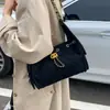 Bolso de moda casual con cadena, bolso de hombro versátil, elegante bolso cruzado nuevo para otoño 2026 con patrón de diamantes
