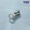 Zíper YKK Não. Zíper de 5 dentes de metal com cabeça de zíper auto travante em formato de arco para uso em bolsas, roupas e zíperes de braguilha