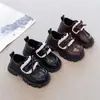 Zapatos para Niñas Zapatos de Princesa de Cuero para Niños 2026 Otoño Forro Simple Suela Blanda Mocasines Estilo Británico Adorno de Encaje