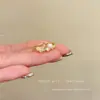 Anel Aberto Ajustável de Pérola Borboleta para Mulheres, Design de Nicho de Luxo Leve, Anel para Dedo Indicador com Toque de Alto Padrão, Anel Moderno e Único