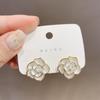 Flor Blanca Nueva de Principios de Primavera Súper Hada Elegantes Versátiles para Todas las Ocasiones Pendientes de Camelia de Celebridad de Internet para Niñas Aguja de Plata S925 para Mujer