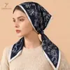 Bufanda Triángulo de Sarja Nueva para Mujer Estampado de Flores y Plantas Bufanda Chal de Protección Solar para Viaje Fuente de Fábrica al por Mayor