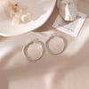 Aretes de Aro de Aguja de Plata S925 para Mujer Aretes Grandes Exagerados Europeos y Americanos Aretes de Aro Liso de Alta Gama Joyería de Aretes Europeo y Americano Transfronterizo