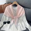 Decoración de estampado de tablero de ajedrez de moda buen chal diseño ins femenino sentido del diseño diamante biselado fino bufanda de seda marea venta al por mayor