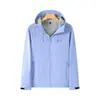 Chaqueta softshell de una capa para primavera y otoño para hombres y mujeres, con capucha cortavientos para montañismo al aire libre, chaqueta para actividades de equipo, ropa de trabajo con logo personalizado