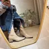 Botas Martin para Mujer Otoño 202 Botas Adelgazantes Moda Cortas Tobillo Punta Fina Color Nude Elegantes Tacón Medio Versátiles Botines Chelsea