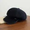 Chapéu Octogonal Novo Outono/Inverno Estilo Coreano 2026 Moda Feminina Influenciador da Internet Versátil Chapéu Plano Afina o Rosto Chapéu de Jovem Jornaleiro Chapéu de Pintor