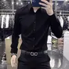Camisa de manga larga negra de alta gama para hombre, marca francesa, corte slim fit, alta elasticidad, cuello de solapa, camisa casual, nuevo modelo de primavera