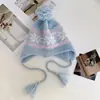 Chapéu de Tricô Jacquard Estilo Fair Isle para Mulheres no Outono e Inverno Viagem e Compras Chapéu de Lã Proteção para Ouvido Proteção contra Frio Cor Contrastante Chapéu Lei Feng