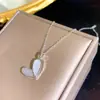 Collar de Zirconia Exquisita Microincrustada Versátil de Lujo Ligero Europeo y Americano para Mujer Cadena de Clavícula Simple de Moda para Celebridades de Internet Accesorios