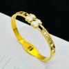 Pulsera de Acero Titanio Oro Rosa Caliente de Celebridad de Internet para Mujer Oso Recortado Corte Diamante Pulsera de Moda para Pareja Joyería al Por Mayor