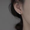 Pendientes pequeños de estilo sencillo para mujer, verano 2023, nuevos pendientes de verano en forma de Z de moda, pendientes lisos apilados de estilo frío.