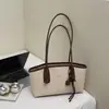 Bolsa de Nicho Retrô Feminina 2025 Outono Nova Moda de Nicho Estampa de Leopardo Simples para o Dia a Dia Bolsa de Ombro/Axila Tote
