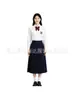 Conjunto de uniforme escolar de estilo universitario, que incluye una camisa blanca, una falda plisada y una corbata, adecuado tanto para estudiantes de secundaria como de preparatoria, y para usar en actuaciones corales a gran escala