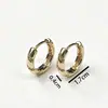 Brincos Ear Cuff Encrustados com Pedras Estilo Luxo Leve, Brincos Torcidos Unissex, Ear Cuffs para Mulheres, Brincos com Design de Nicho Versátil e Moderno