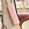 2026 Nuevo Modelo Terciopelo Lunar Rayado Protector de Hombro para Asiento de Coche Amarillo con Almohadilla para el Hombro Amarilla