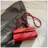 Bolso Rojo Pequeño de Alta Gama para Mujer 2026 Nueva Moda Bolso Cruzado Versátil Bolso de Mano Súper Popular Bolso Cuadrado Pequeño Bolso de Boda