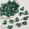 Cuentas de cerámica verde fresco flor linda encantadoras cuentas sueltas accesorios para pulsera de cuentas hechas a mano diy bolsa
