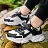 2026 Nuevos Zapatos Blancos para Niños 6-12 Años Ligeros Suela Suave Zapatos Deportivos Otoño Versátiles Zapatos para Correr