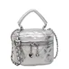 Nova Bolsa Transversal Acolchoada com Corrente para o Dia a Dia 2025, Bolsa de Mão Estilo Balde, Mini Bolsa Pequena Feminina Elegante e na Moda