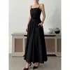 Elegante Vestido Largo con Tirantes Finos, Estilo Coreano Chic y Femenino, de Color Sólido, Corte Entallado