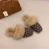 Chinelos de Pelúcia Birkenstock com Bolinhas Estilo Preguiçoso Francês 2026 Novo Estilo Outono/Inverno Calçado para Exterior Sapatos de Algodão Fechados com Pelúcia para Pessoa Preguiçosa