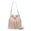 Elegante y versátil bolso tipo cubo con cadena de patrón de rombos, nueva moda 2026, bolso de hombro y bandolera a la moda estilo Chanel para mujer