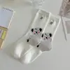 Calcetines blancos nuevos para primavera y otoño, de longitud media, estilo caricatura lindo, estilo japonés, calcetines largos finos de verano, estilo universitario