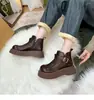 Botines tipo Birkenstock de suela gruesa que aumentan la altura para mujer, nueva colección otoño/invierno 2026, botines individuales con forro de felpa para abrigar, efecto adelgazante, botines estilo Martin británicos