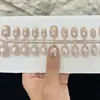 Unhas postiças estrela galvanizada, estilo gatinho nude, delicadas e valorizam a mão, com senso de ambiente, manicure curta removível