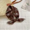 Primavera y Otoño Nuevo Lazo para el Cabello Pañuelo de Seda Cinturón para el Cabello Moda Nicho Retro Americana Flor de Anacardo Pequeño Cuadrado Accesorios para el Cabello Verano para Mujer